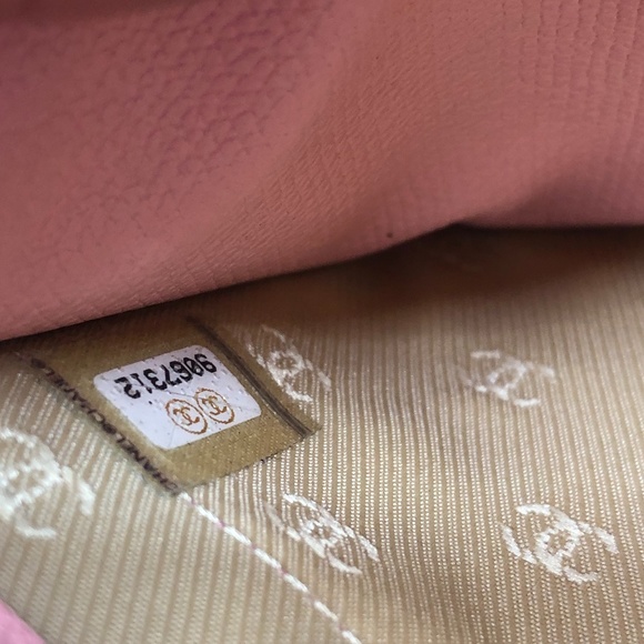 CC153 CC Leather Long Bifold Wallet - Picture 10 of 13